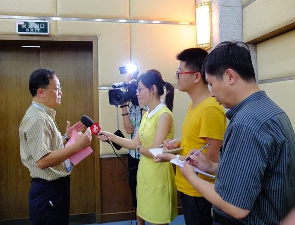 (评论）【地评线】南方网评：全面推进健康中国建设 铺就人民幸福路