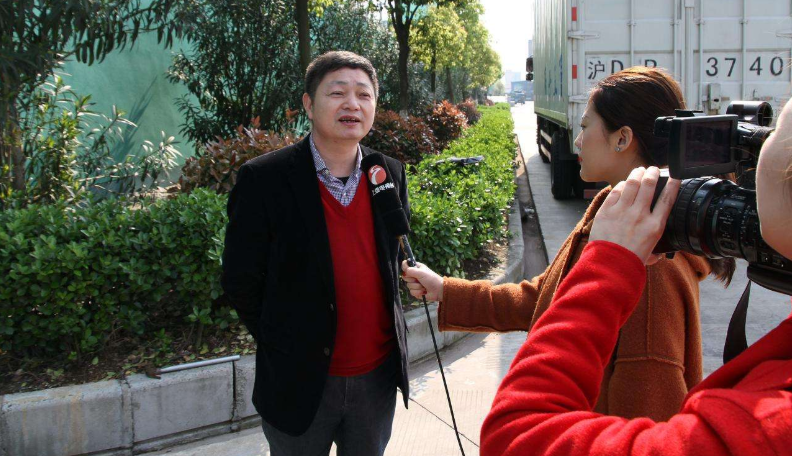 【专家点评】田洪良：美国股市大幅上涨，美指回到100之上收盘