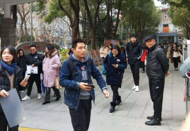 【专家点评】季峥：注意！黄金阶段见顶的周期快到了！